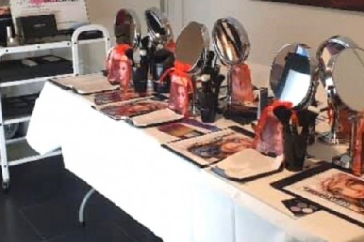 Make-Up Workshop at the BEAUTYCLINIC Chur